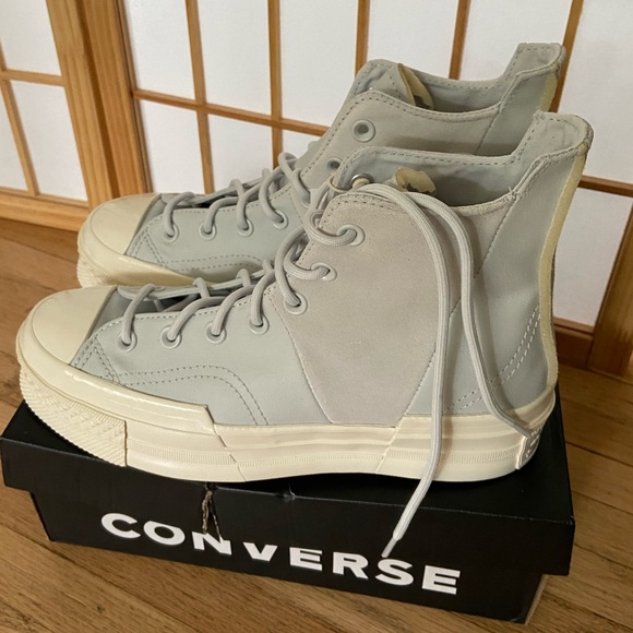 BNWT Converse 70 Plus - Size 8.5W - Picture 4 of 6